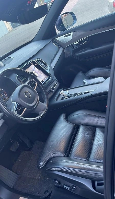 Volvo XC 90 cena 167500 przebieg: 181500, rok produkcji 2020 z Chełmno małe 121